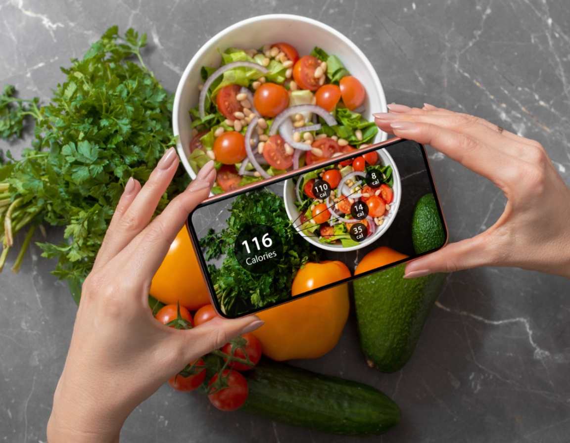 Why Your Food Tracking App Is Lying to You (What to Do About It)
